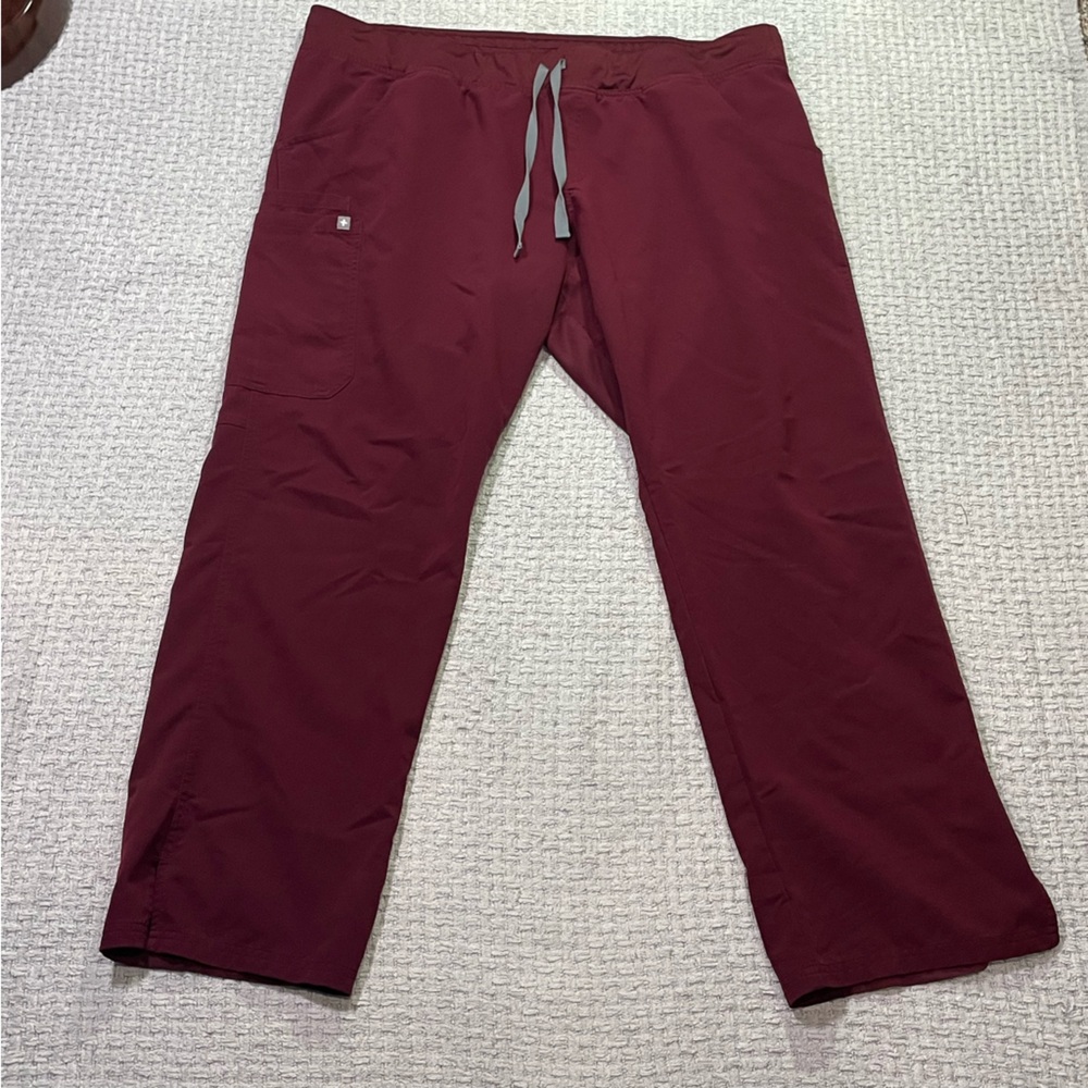 FIGS Scrub Pants Technical Collection
Maroon Burgundy Red Wine Size XXL 2XL